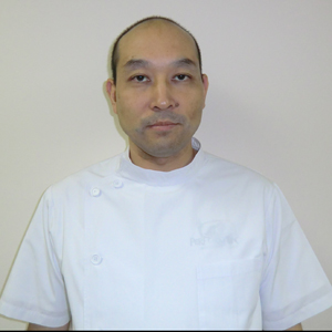内田 治仁